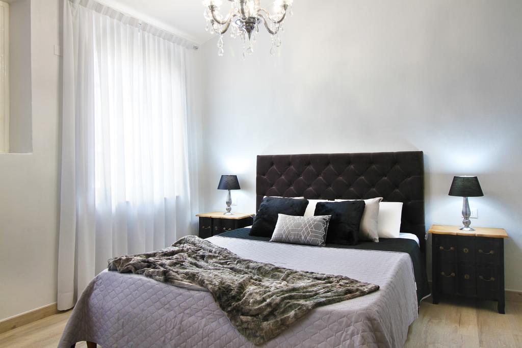 Lucca In Chic - No Ztl - Free Parking - Old City At 10Min By Walk Exterior photo