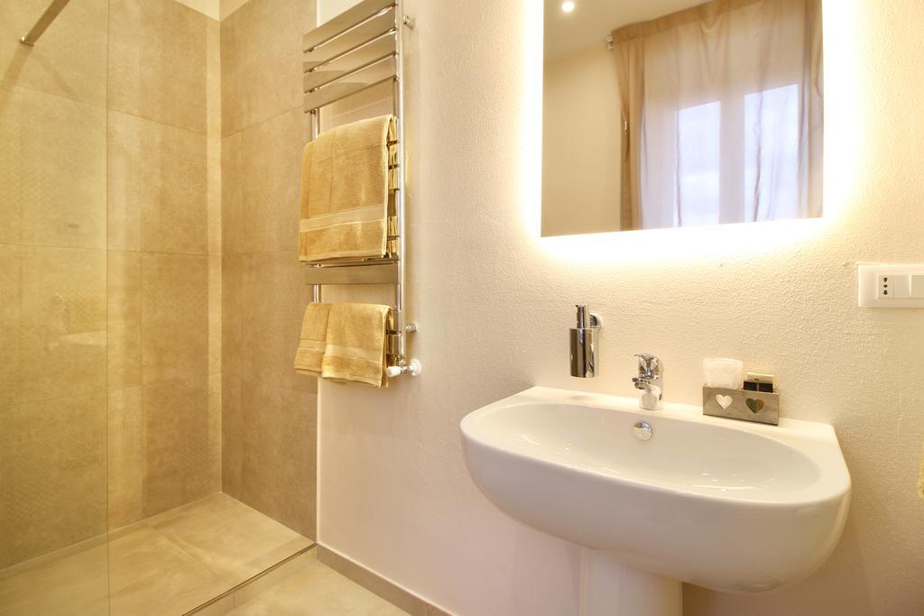 Lucca In Chic - No Ztl - Free Parking - Old City At 10Min By Walk Exterior photo